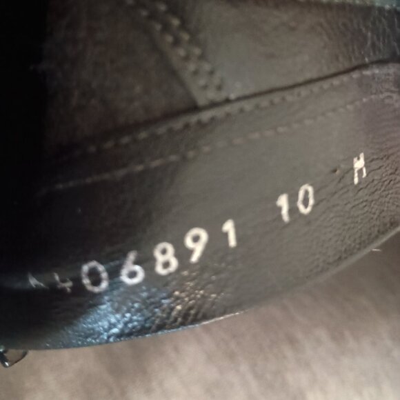 Stuart Weitzman “Papoose” Black Suede Booties • Back Zip • 5" Heel • Women’s 10 - Picture 14 of 16